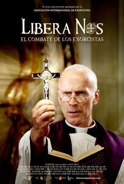 Póster de Libera nos: El combate de los exorcistas