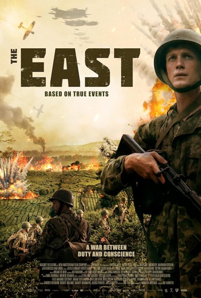 Póster de The East