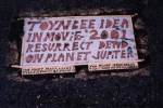 Foto de Resurrect Dead: The Mystery of the Toynbee Tiles